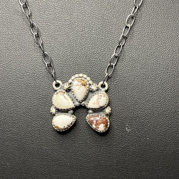 STERLING SILVER NATIVE AMERICAN SW WILD HORSE NECKLACE 16” w/extender Gunmetal - Picture 1 of 10